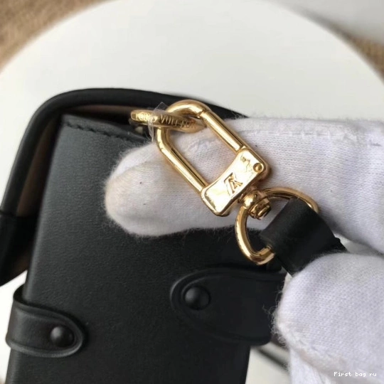 Frstbag ru Louis Vuitton CHANELutch Trunk Malle Petite 0815